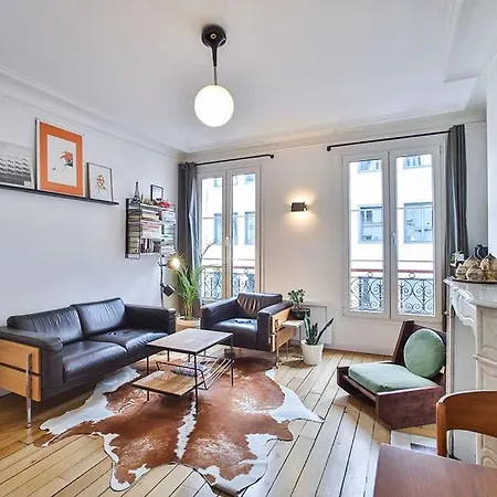 Parisien - Quartier Batignolles Apartment